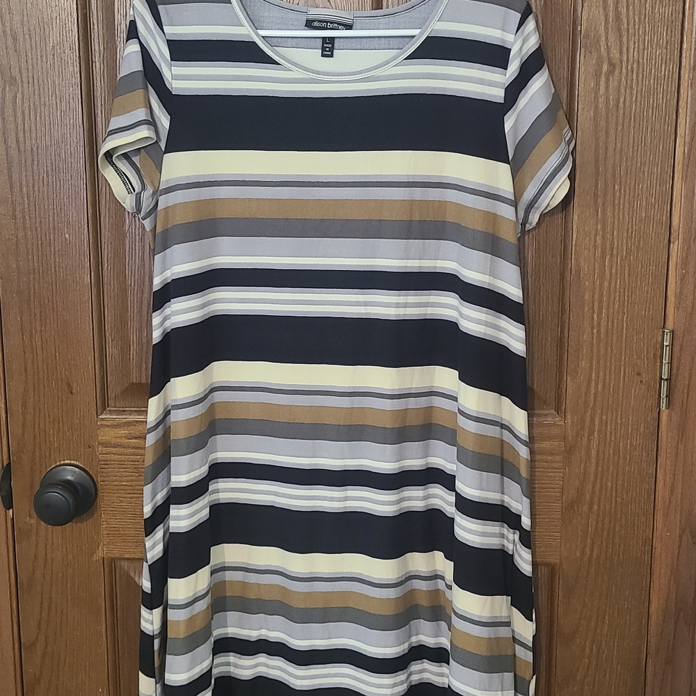 Striped Short Sleeve Dress